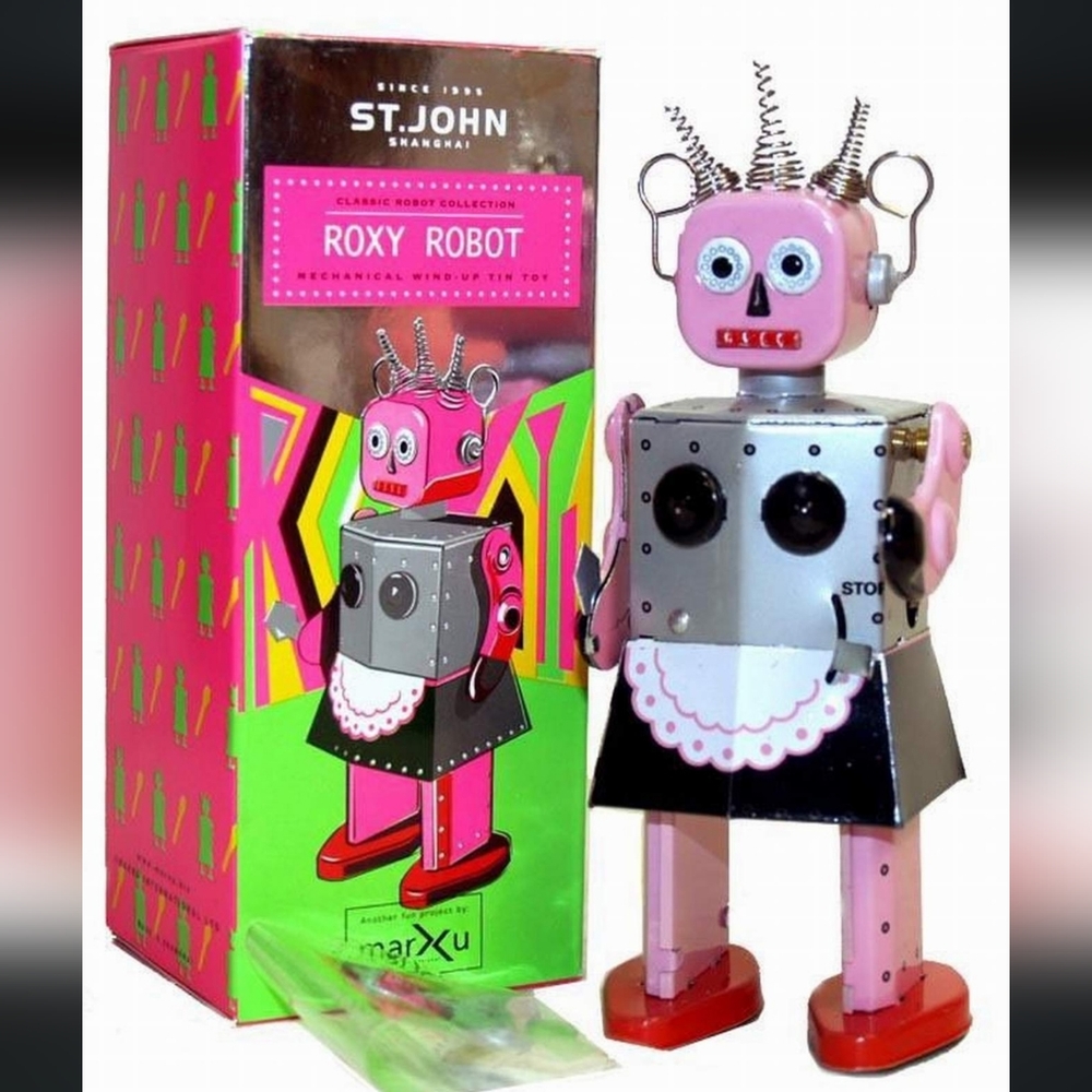 New Rare St. John Classic Robot Collection Roxy Robot Mechanical Wind-Up Tin Toy